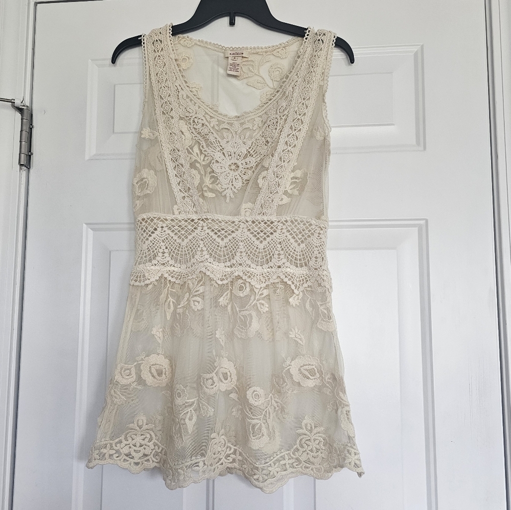 Sundance Sheer Embroidedered Floral Boho Lace Top Size 4 Festival {Bx25}